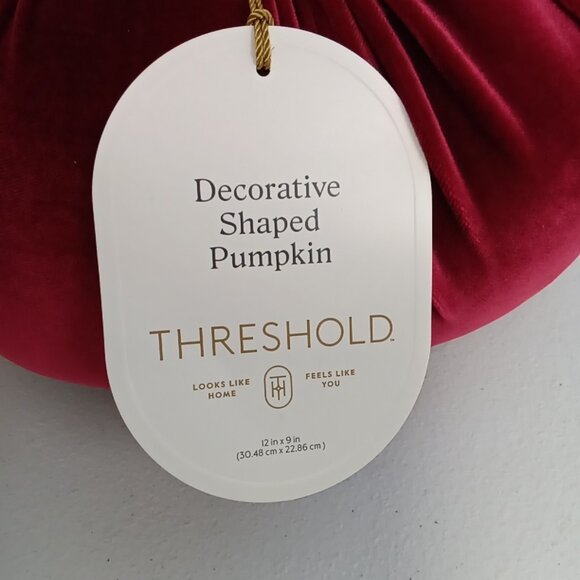 Threshold Decorative Shaped Pillow Pumpkin 12 In X 9 In red - Picture 3 of 6